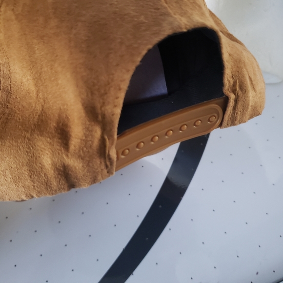 Ball Caps - Picture 7 of 8